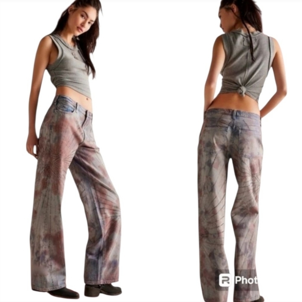 We The Free Mid-Rise Loose Straight Jeans Washed tie-dye Embellished NWT sz 27 - Picture 15 of 15